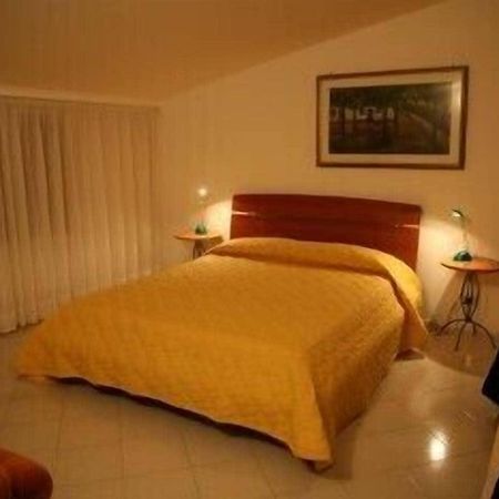 Villa Aurea 伊斯皮卡 外观 照片